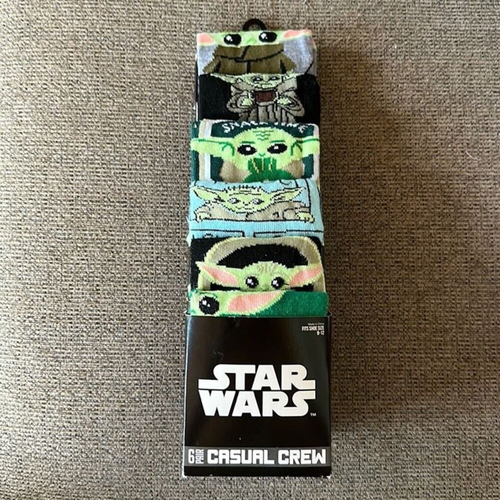 NWT Star Wars Mandalorian Crew Socks 6 Pair